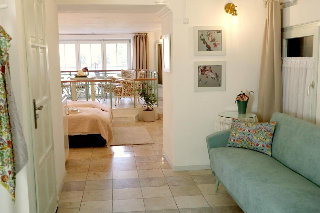 Marvelosa Apartment - Central By The Chain Bridge Budapest Esterno foto